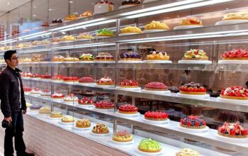 14 year old Bakery Products Business for Sale(manufacturer with a retail outlet )